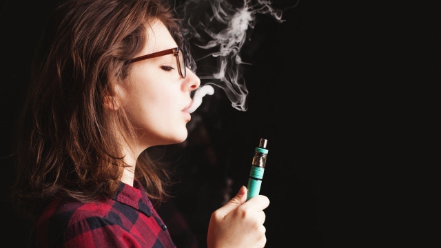 10 Must-Know Facts About E-Cigarettes and Vaping