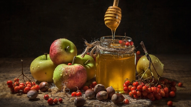 The Sweet and Potent Secret: Unveiling the Mysteries of Mad Honey
